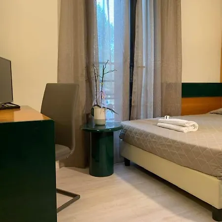 Hotel Dozza 3*
